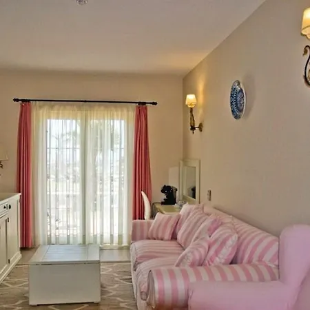 Kairaba Alaçatı Resort&spa 2*