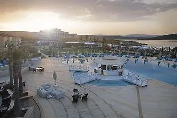 Kairaba Alaçatı Resort&spa 2*